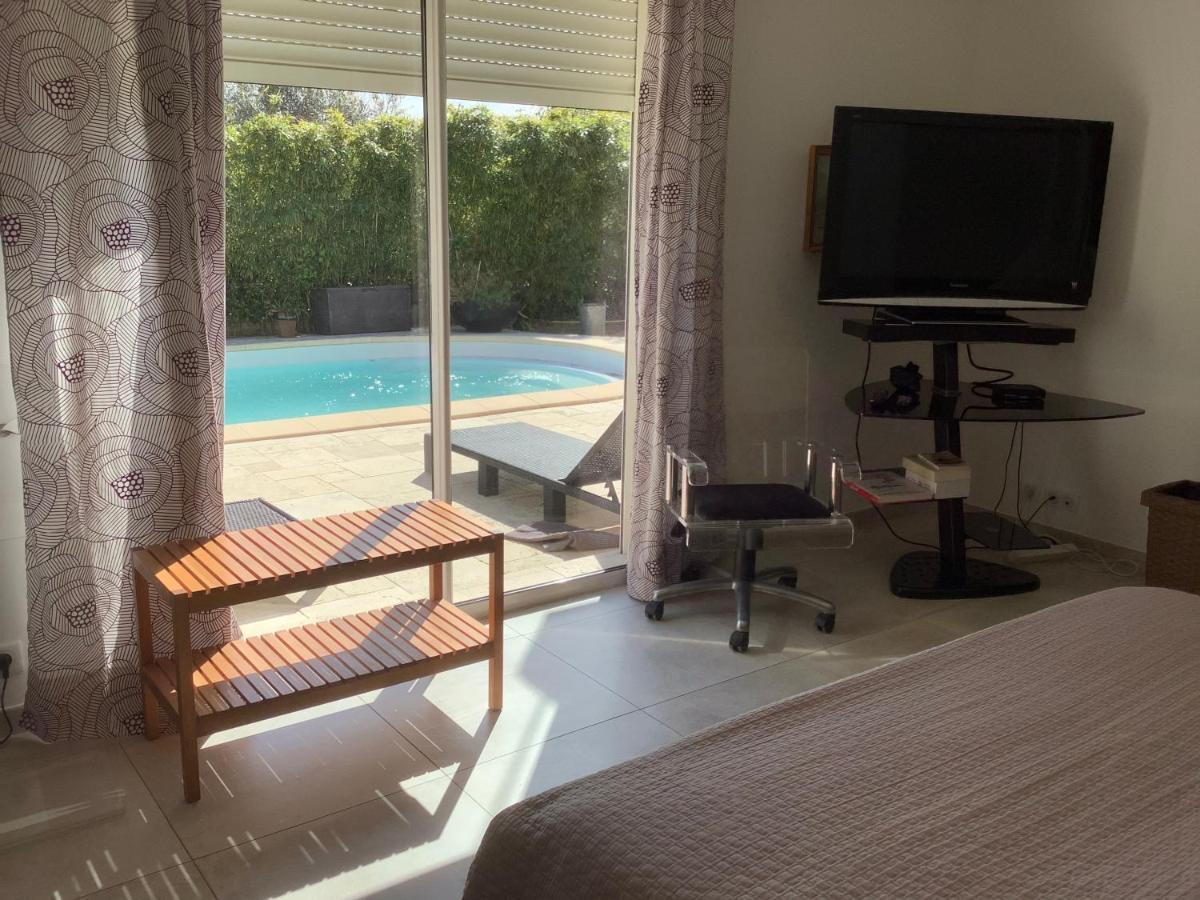 Chambres De La Terre Blanche Sanary-sur-Mer Exterior foto